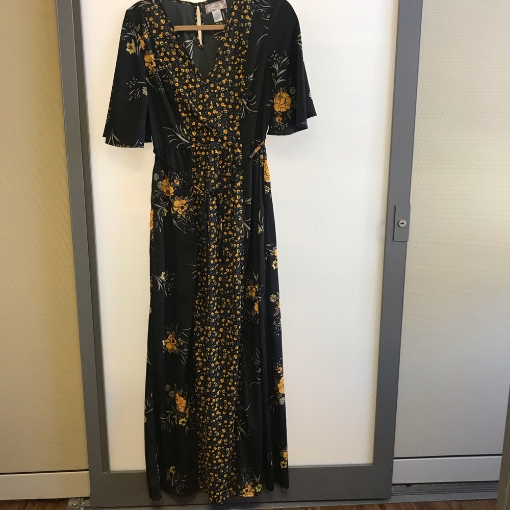 Band of Gypsies boho dress maxi. Navy. Size Medium